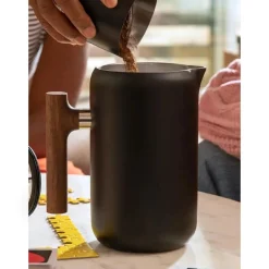 French Press>Ma Caféine Fellow | Clara French Press matte black and walnut 24 oz
